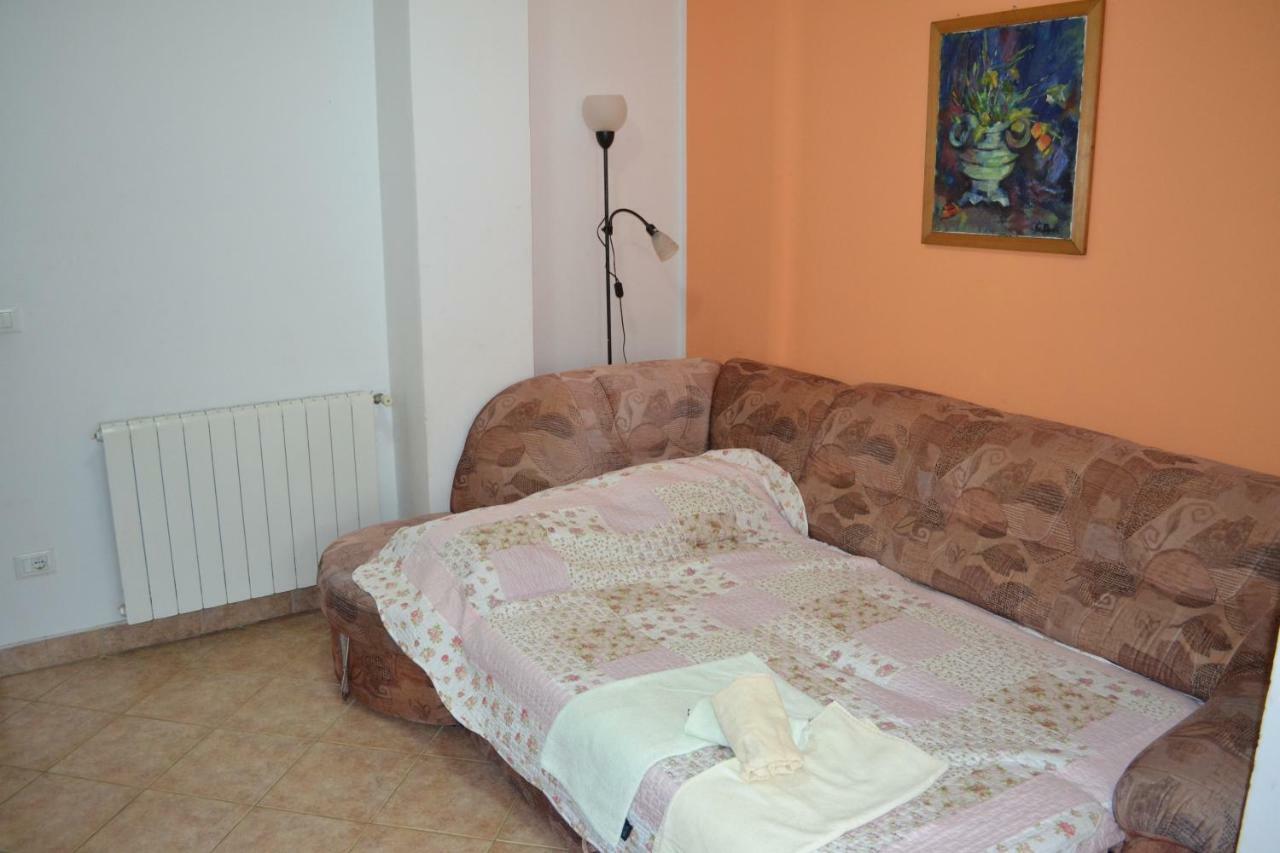 Apartments Denis Porec Esterno foto